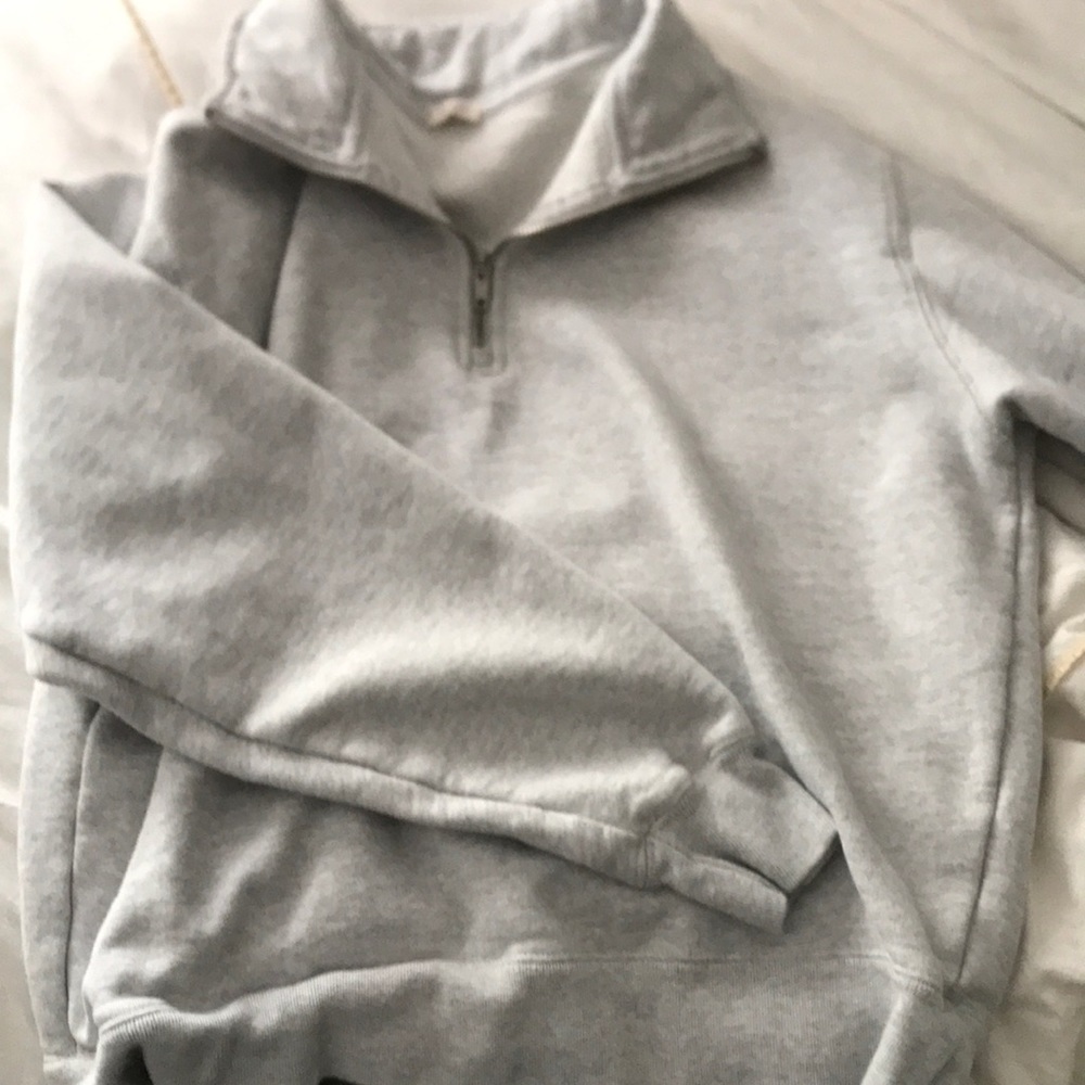 Brandy Melville Gray Pullover - image 1